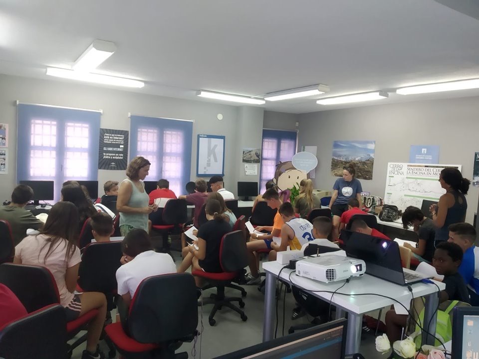 (AYUNTAMEINTO MONACHIL)