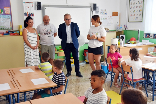 (AYTO. BAZA) (AYTO. BAZA)