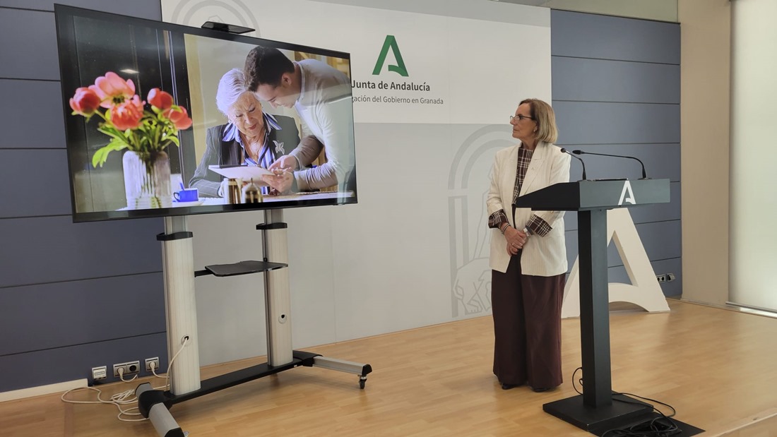 La Delegada de Inclusión Social, Matilde Ortiz, durante la presentación (JUNTA)