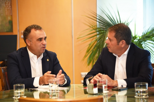 Imagen de la reunión (CÁMARA GRANADA) Imagen de la reunión (CÁMARA GRANADA)