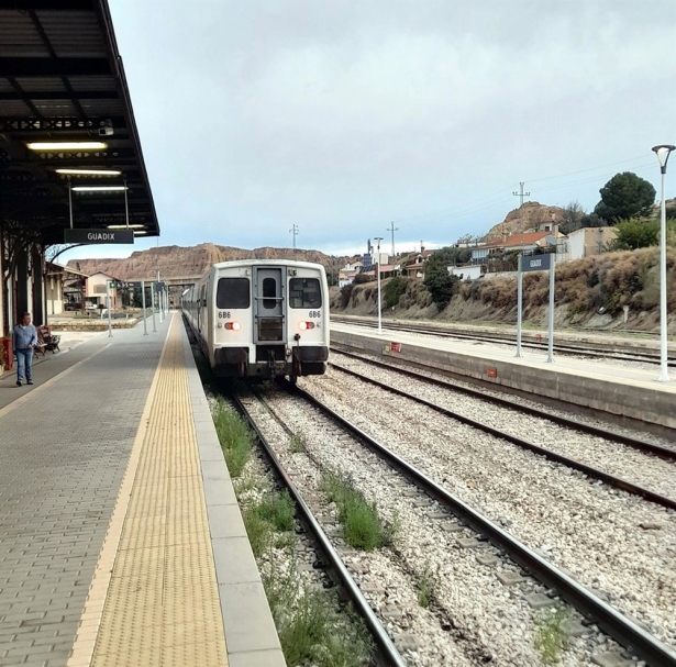 Estación de tren (ASOCIACION AMIGOS FERROCARRIL BAZA)