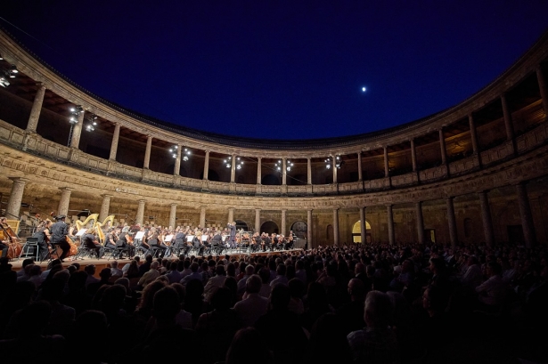 Orchestra e Coro dell’Accademia Nazionale di Santa Cecilia I en el Palacio Carlos V ((FERMÍN RODRÍGUEZ) Orchestra e Coro dell’Accademia Nazionale di Santa Cecilia I en el Palacio Carlos V ((FERMÍN RODRÍGUEZ)