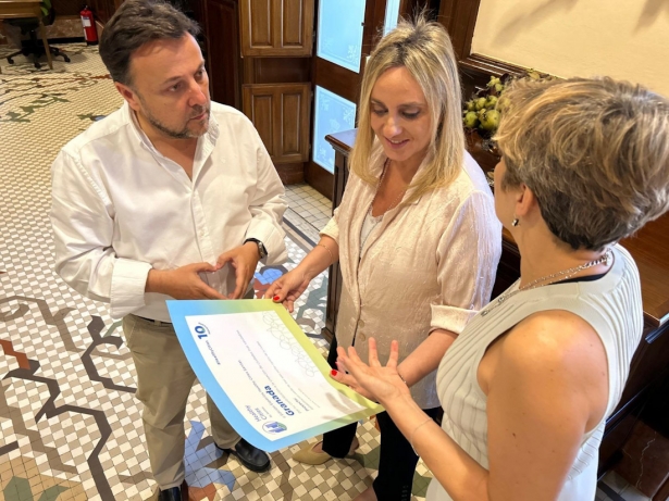 (AYTO. GRANADA) (AYTO. GRANADA)