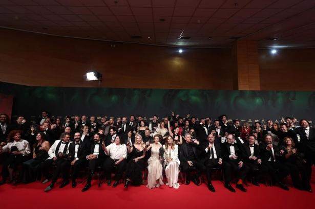 Foto de familia de los ganadores en la 39º edición de los Premios Goya, en el Palacio de Exposiciones y Congresos de Granada, a 8 de febrero de 2025 (EDUARDO PARRA - EUROPA PRESS)