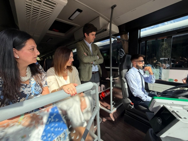 Presentación de los nuevos autobuses híbridos (JUNTA) Presentación de los nuevos autobuses híbridos (JUNTA)