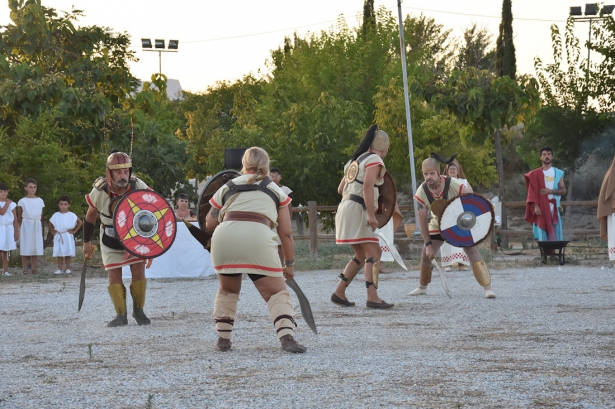 (AYTO. BAZA) (AYTO. BAZA)