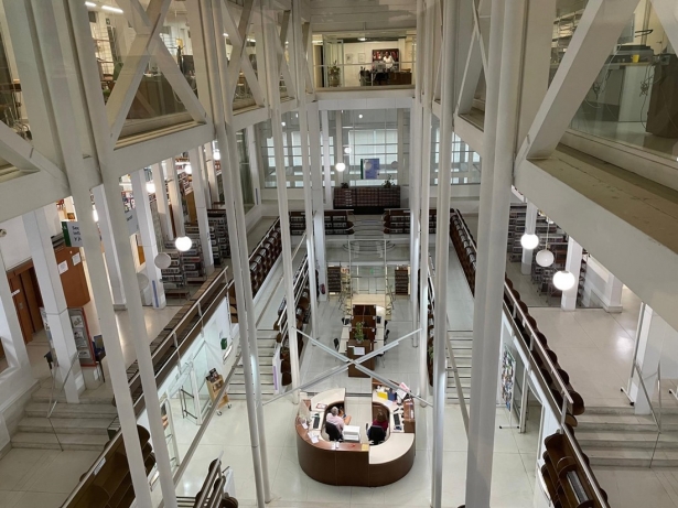 Biblioteca Pública Provincial (JUNTA) Biblioteca Pública Provincial (JUNTA)