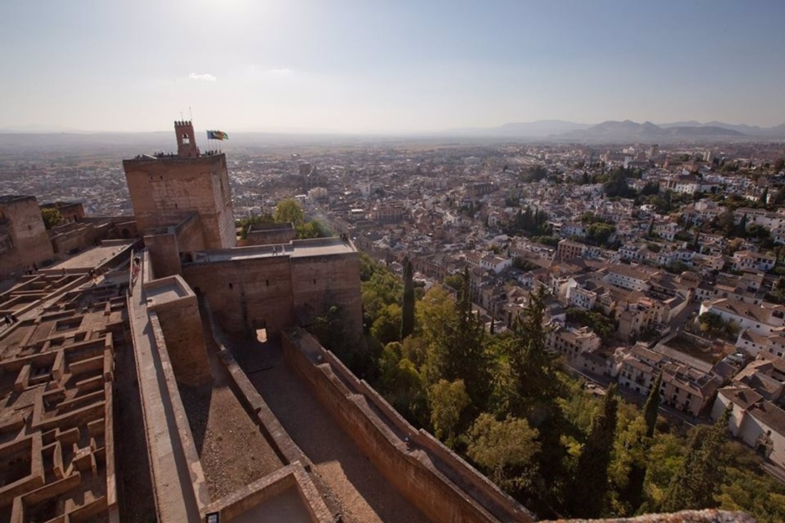 Alcazaba de la Alhambra, vista de la ciudad de Granada (ALHAMBRA)