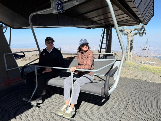La consejera de Fomento, Rocío Díaz, en su visita a Sierra Nevada el 1 de agosto de 2025. (JUNTA DE ANDALUCIA) La consejera de Fomento, Rocío Díaz, en su visita a Sierra Nevada el 1 de agosto de 2025. (JUNTA DE ANDALUCIA)