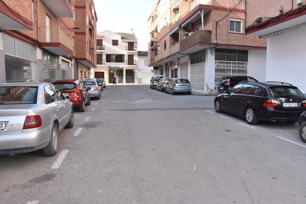 (AYTO. BAZA) (AYTO. BAZA)