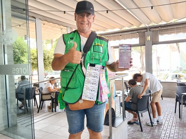 El vendedor del boleto premiado, Antonio Pastor (ONCE)