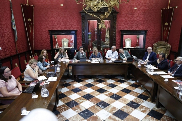 Imagen de archivo del Consejo de Administración de Mercagranada (AYUNTAMIENTO DE GRANADA)