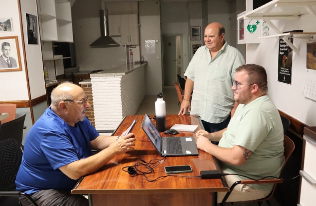 Oficina del mayor (AYTO. GÜÉJAR SIERRA)