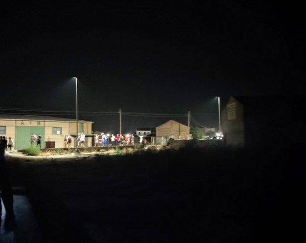 (AYTO. FUENTE VAQUEROS) (AYTO. FUENTE VAQUEROS)