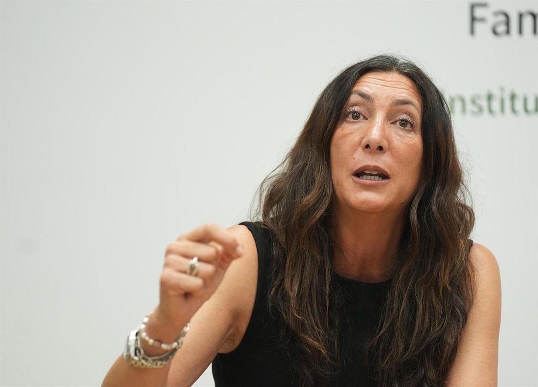 La consejera de Inclusión Social, Juventud, Familias e Igualdad, Loles López, en una imagen de archivo.(MARIA JOSÉ LÓPEZ / EUROPA PRESS)