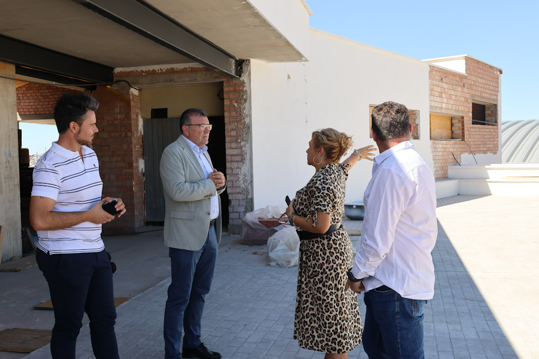 Visita al Centro Deportivo y Cultural de Guevejar (SUBDELEGACION)
