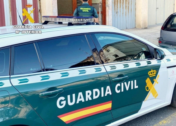 Coche de la Guardia Civil (GUARDIA CIVIL)