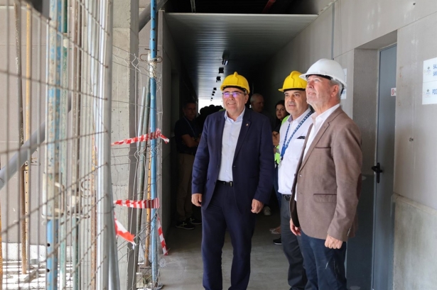 Visita a las obras en el Puesto de Control Fronterizo del Puerto de Motril (SUBDELEGACIÓN DEL GOBIERNO EN GRANADA) Visita a las obras en el Puesto de Control Fronterizo del Puerto de Motril (SUBDELEGACIÓN DEL GOBIERNO EN GRANADA)