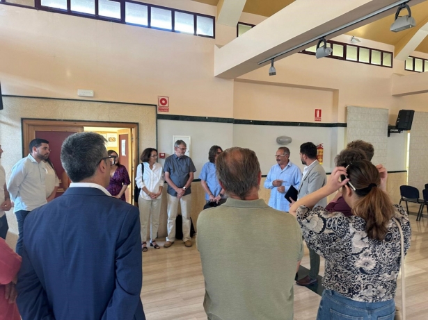 El delegado de Turismo, Cultura y Deporte de la Junta en Granada, David Rodríguez, se ha reunido con el sector del turismo de la Comarca del Valle de Lecrín (JUNTA DE ANDALUCÍA) El delegado de Turismo, Cultura y Deporte de la Junta en Granada, David Rodríguez, se ha reunido con el sector del turismo de la Comarca del Valle de Lecrín (JUNTA DE ANDALUCÍA)