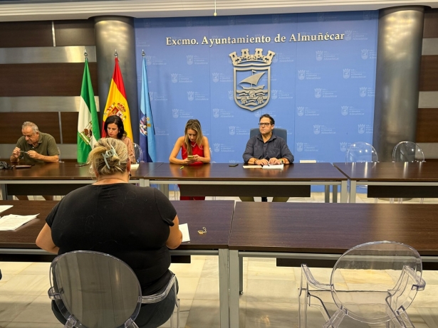 (AYUNTAMIENTO ALMUÑÉCAR) (AYUNTAMIENTO ALMUÑÉCAR)