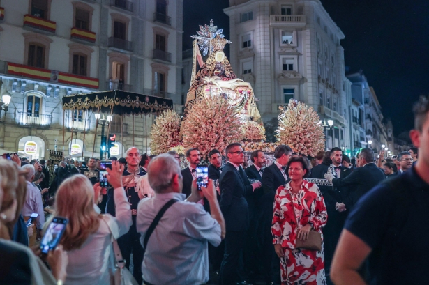 Procesión de la Virgen de las Angustias (GPMEDIA)