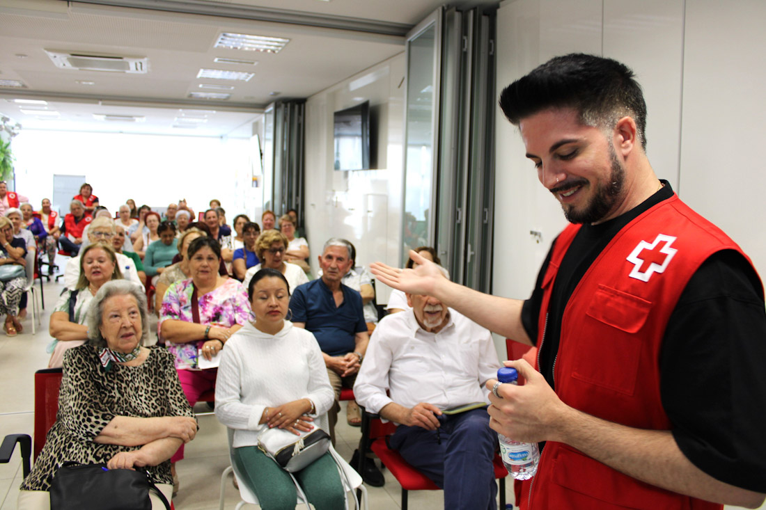 Iván Centenillo ha presentado la campaña (CRUZ ROJA)