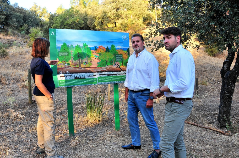 Visita a Huétor Santillán (JUNTA)