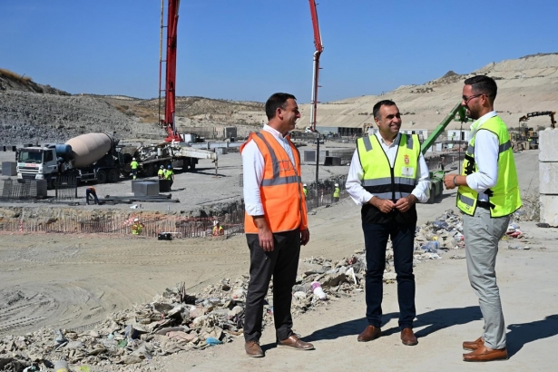 Visita a la Ecocentral de Alhendín (DIPGRA)