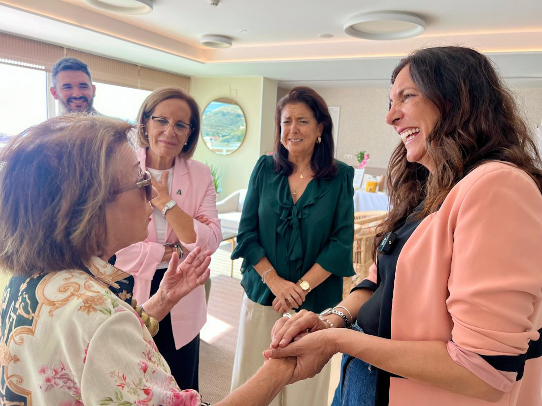Visita a la residencia María Auxiliadora (JUNTA)