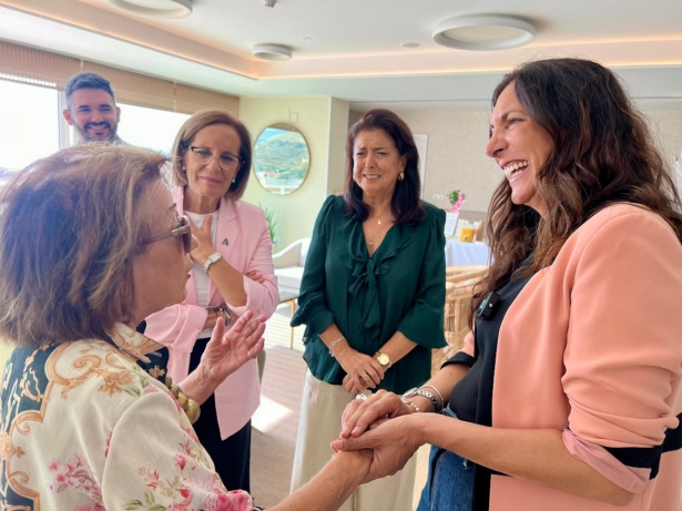 Visita a la residencia María Auxiliadora (JUNTA)