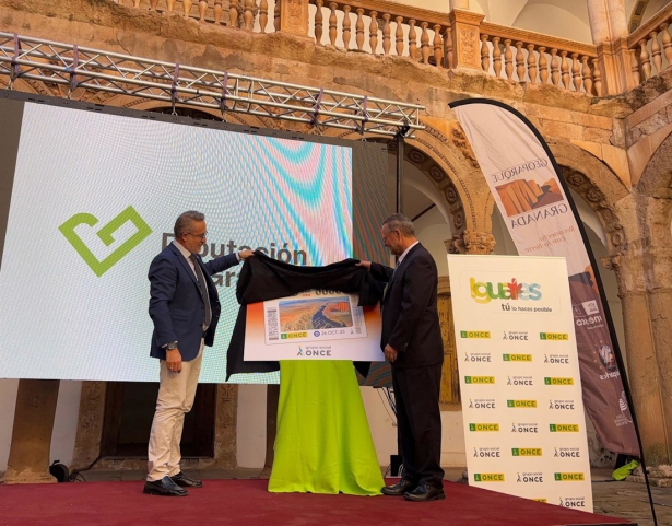Presentación del cupón dedicado al Geoparque de Granada en el Castillo de La Calahorra (DIPUTACIÓN)