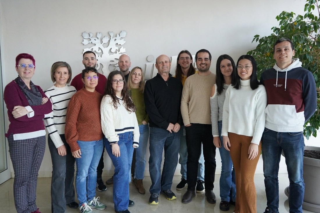 Grupo IPBLN profesor Javier Martín. (CSIC)