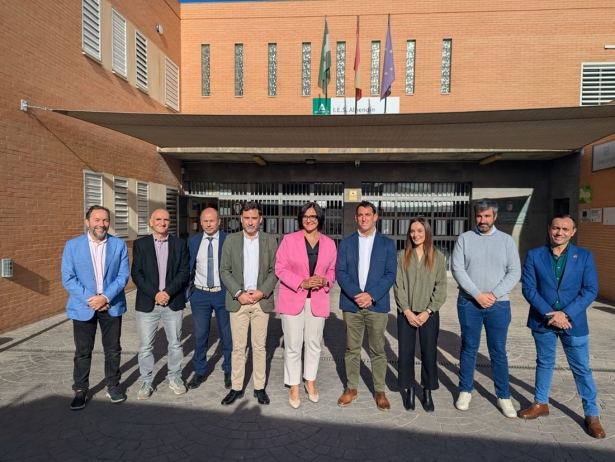 Visita al IES Alhendín (JUNTA) Visita al IES Alhendín (JUNTA)