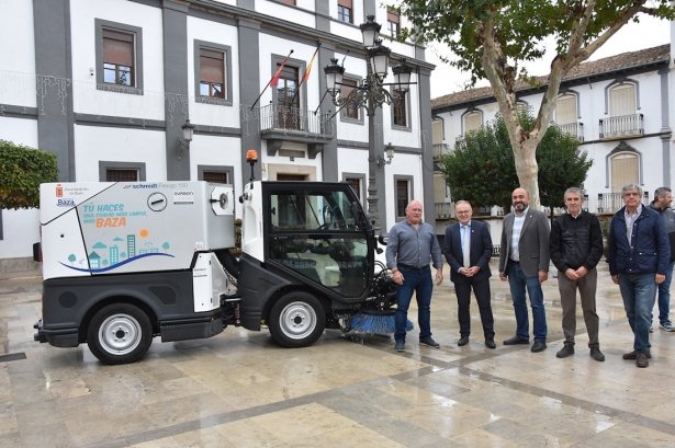 (AYUNTAMIENTO BAZA) (AYUNTAMIENTO BAZA)