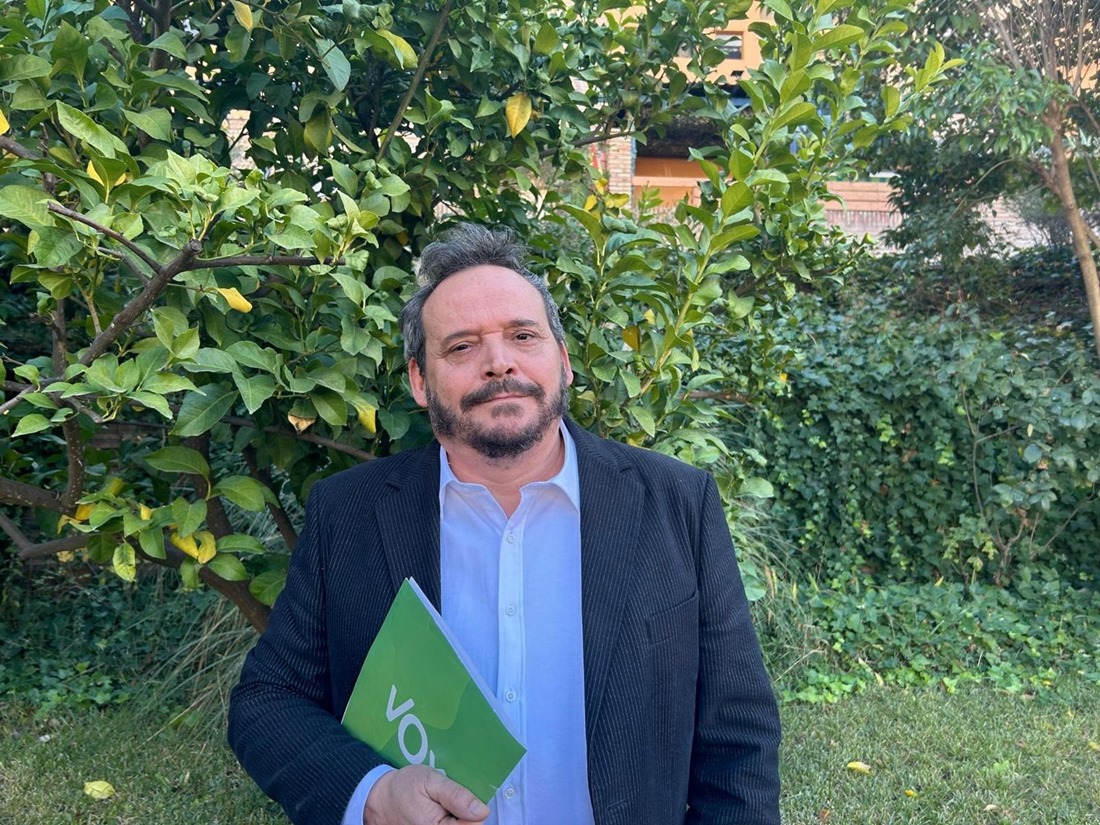 El portavoz del grupo municipal de Vox en el Ayuntamiento de Cenes de la Vega, Juan Francisco Pérez Tovar (VOX)