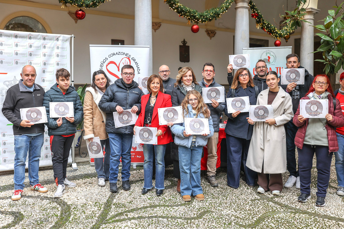 Presentación del calendario solidario (GPMEDIA)