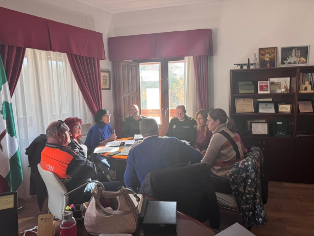 (AYTO. PINOS PUENTE)