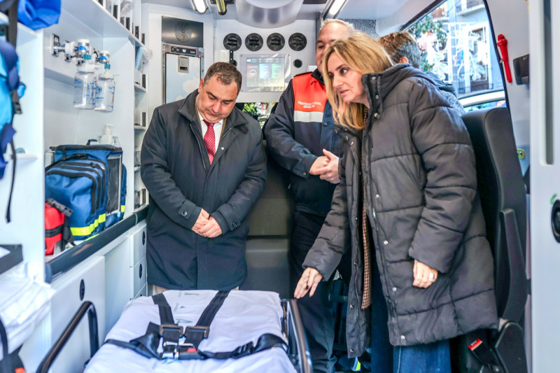 Presentación de la nueva ambulancia (GPMEDIA) Presentación de la nueva ambulancia (GPMEDIA)