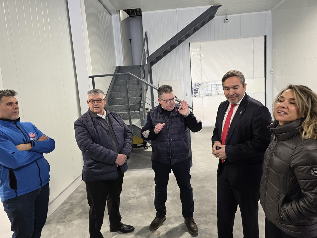 Visita a las nuevas instalaciones (JUNTA)