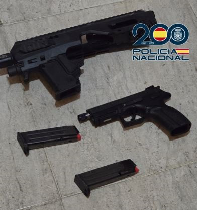 Armas incautadas (POLICIA NACIONAL) Armas incautadas (POLICIA NACIONAL)