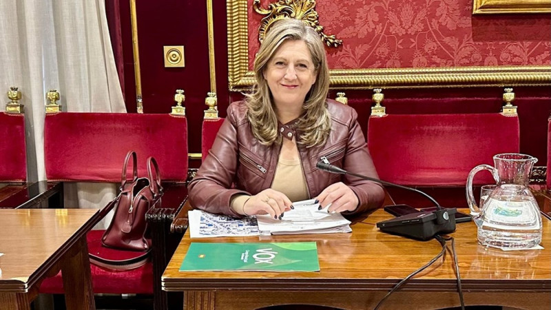 El portavoz de Vox en el Ayuntamiento de Granada, Beatriz Sánchez Agustino (VOX)