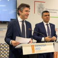 El portavoz del gobierno local en el Ayuntamiento de Granada, Jorge Saavedra, y el concejal de Deportes, Jorge Iglesias (AYUNTAMIENTO DE GRANADA)