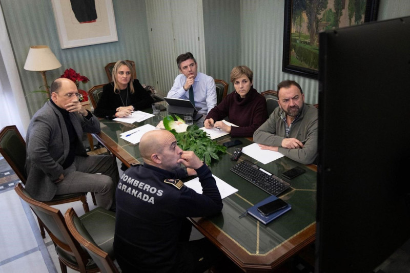 Centro de Coordinación Operativa Municipal (CECOPAL) bajo la dirección de la alcaldesa de Granada, Marifrán Carazo (AYUNTAMIENTO DE GRANADA)