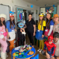 Carnaval en el aula hospitalaria del Hospital Clínico San Cecilio de Granada.