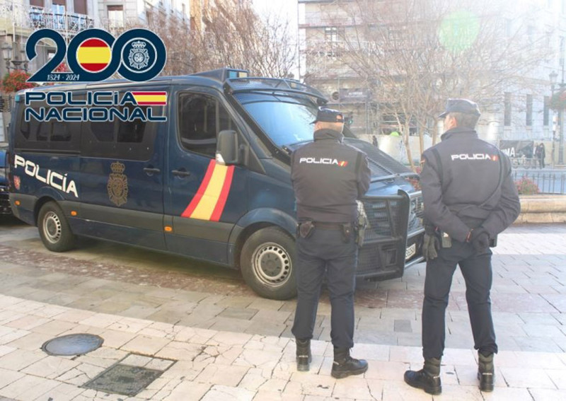(POLICÍA NACIONAL) (POLICÍA NACIONAL)