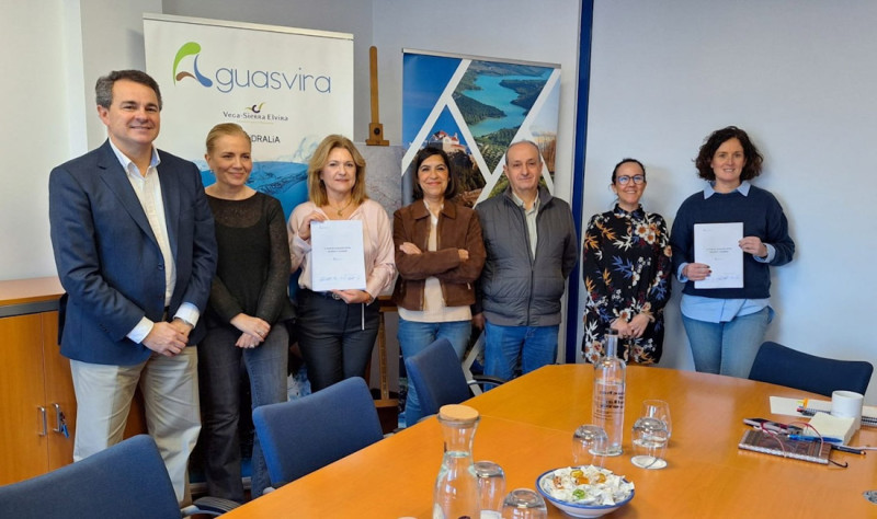 Firma del III Plan de Igualdad de Aguasvira
Firma del III Plan de Igualdad de Aguasvira