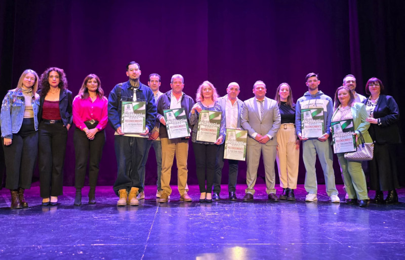 Entrega de las banderas de Andalucía (AYTO. CÚLLAR VEGA)