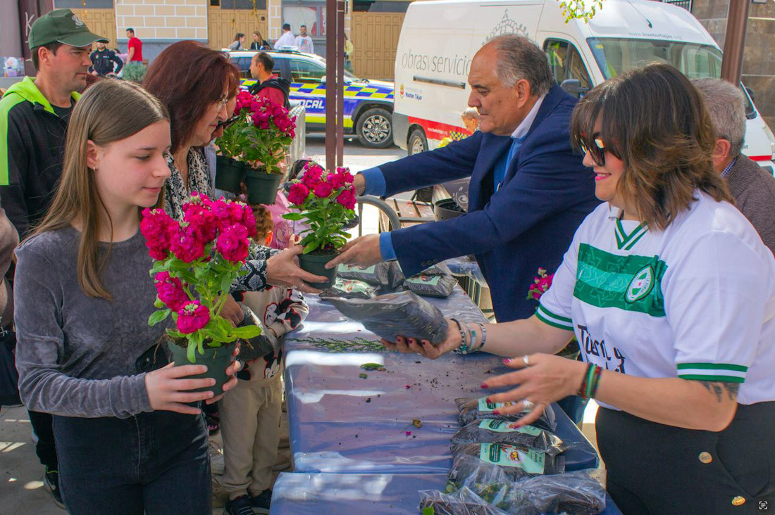 (AYTO. HUÉTOR TÁJAR)