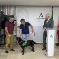 Reconocimiento oficial al primer perro de alerta médica de Andalucía (JUNTA)