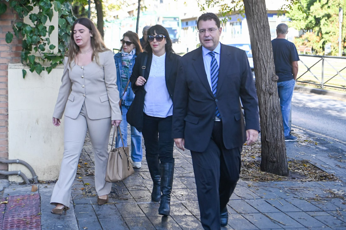 Llegada de Juana Rivas al juzgado (GPMEDIA)